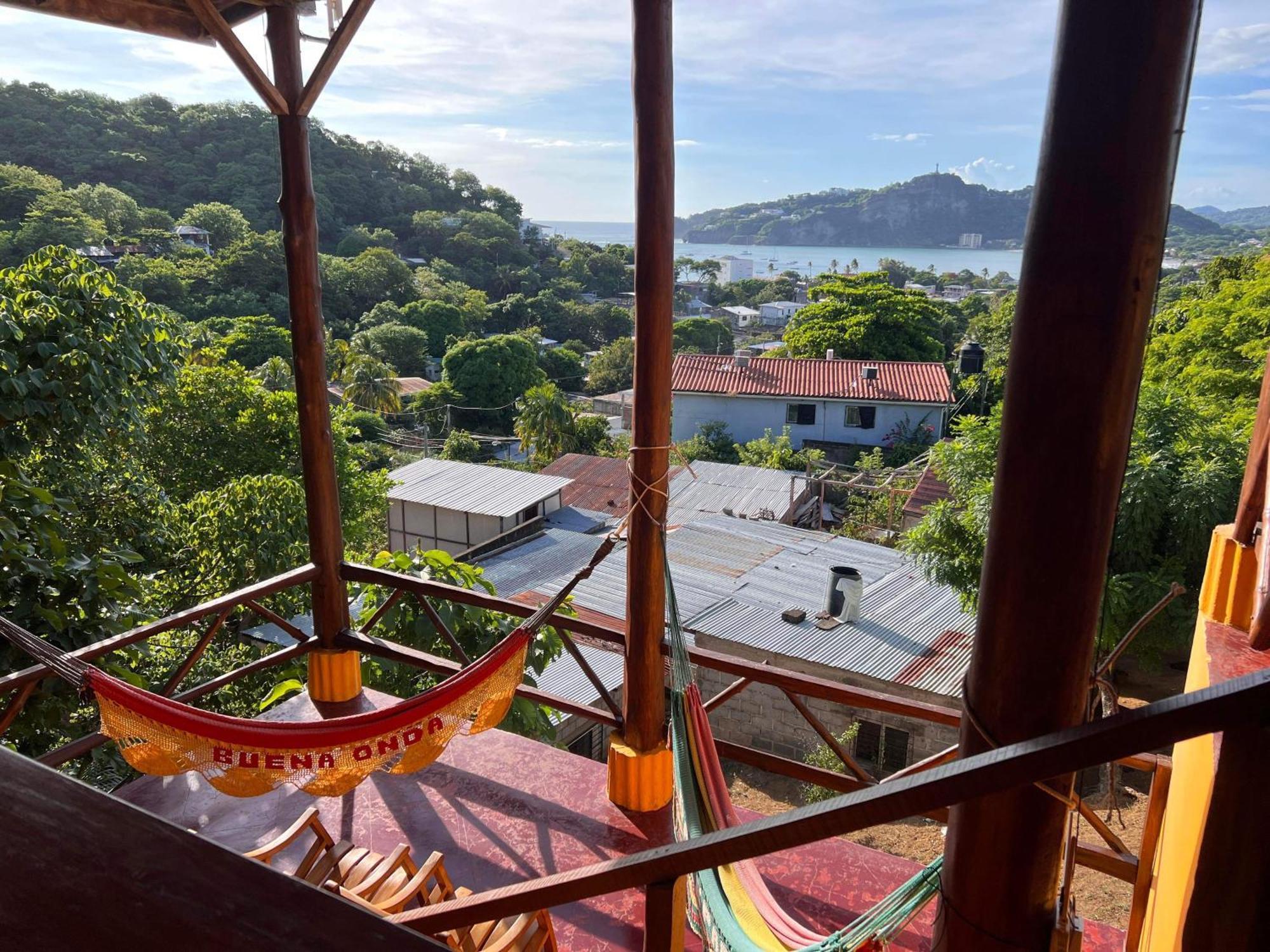 Buena Onda Backpackers Hotel San Juan del Sur Exterior photo