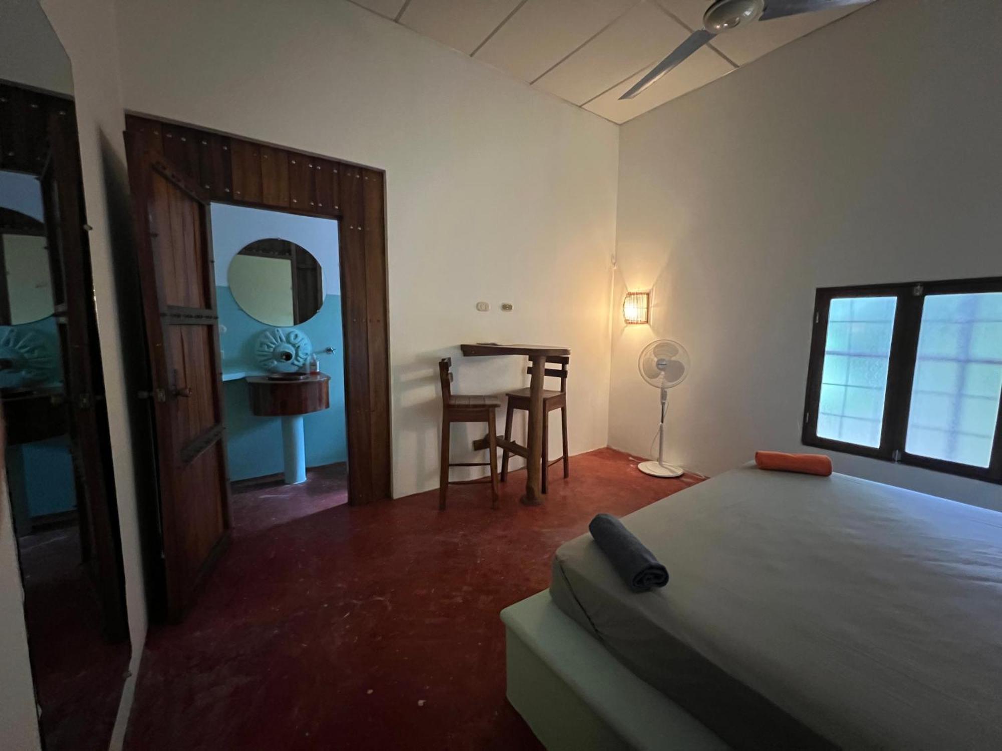 Buena Onda Backpackers Hotel San Juan del Sur Exterior photo